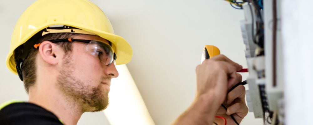 el Curso de Instalador Electricista de baja tension